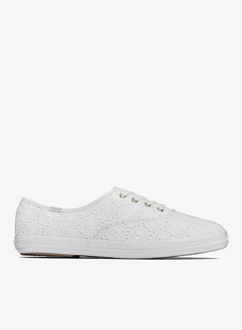 Keds Keds Women's Champion Canvas Lace Up Sneaker Casual Sneaker Cream